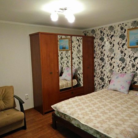 Apartment Nr Railway Station Одеса Екстер'єр фото